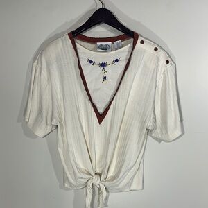The Villager Women's Cream Top with Embroider Collar Detail Vintage Large